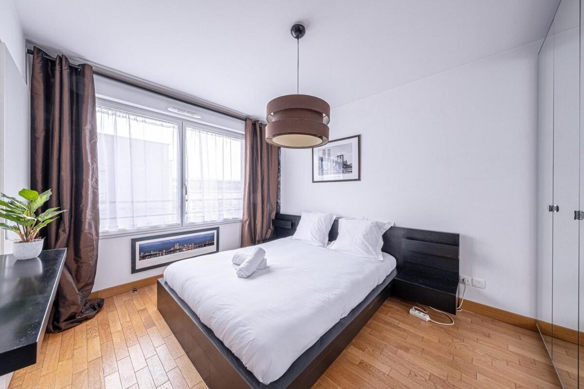 Disney Manhattan Apartment Монтеврен Екстериор снимка